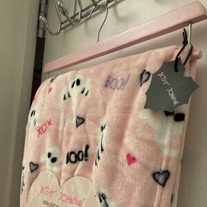 Betsey Johnson Halloween Blanket, NWT